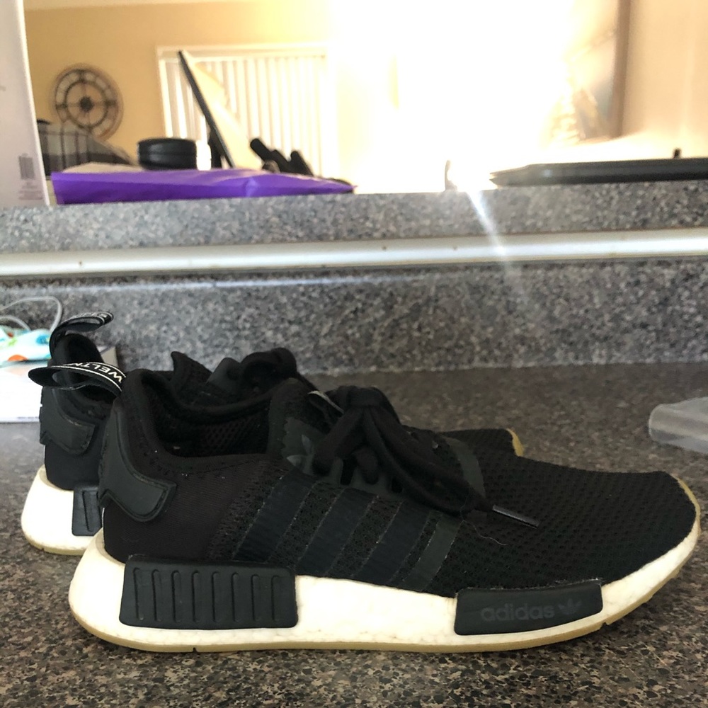NMD R1 adidas - Picture 2 of 9